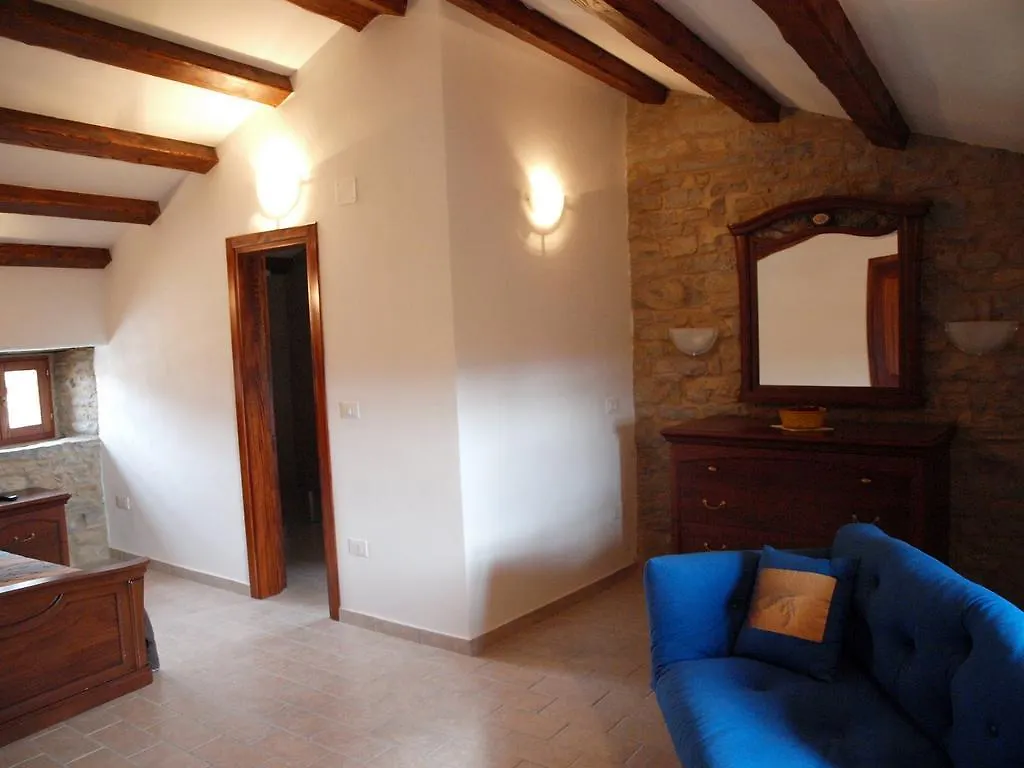 Al Merlo Olivo, Rural Istrian House Buje 3*,  Croatia